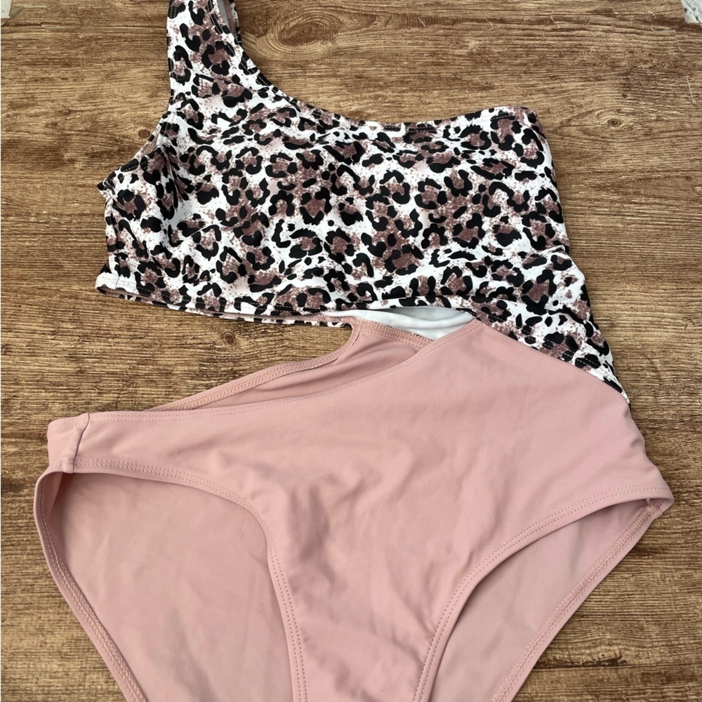 One Piece Swim Suit with Side Cut Out Size Large